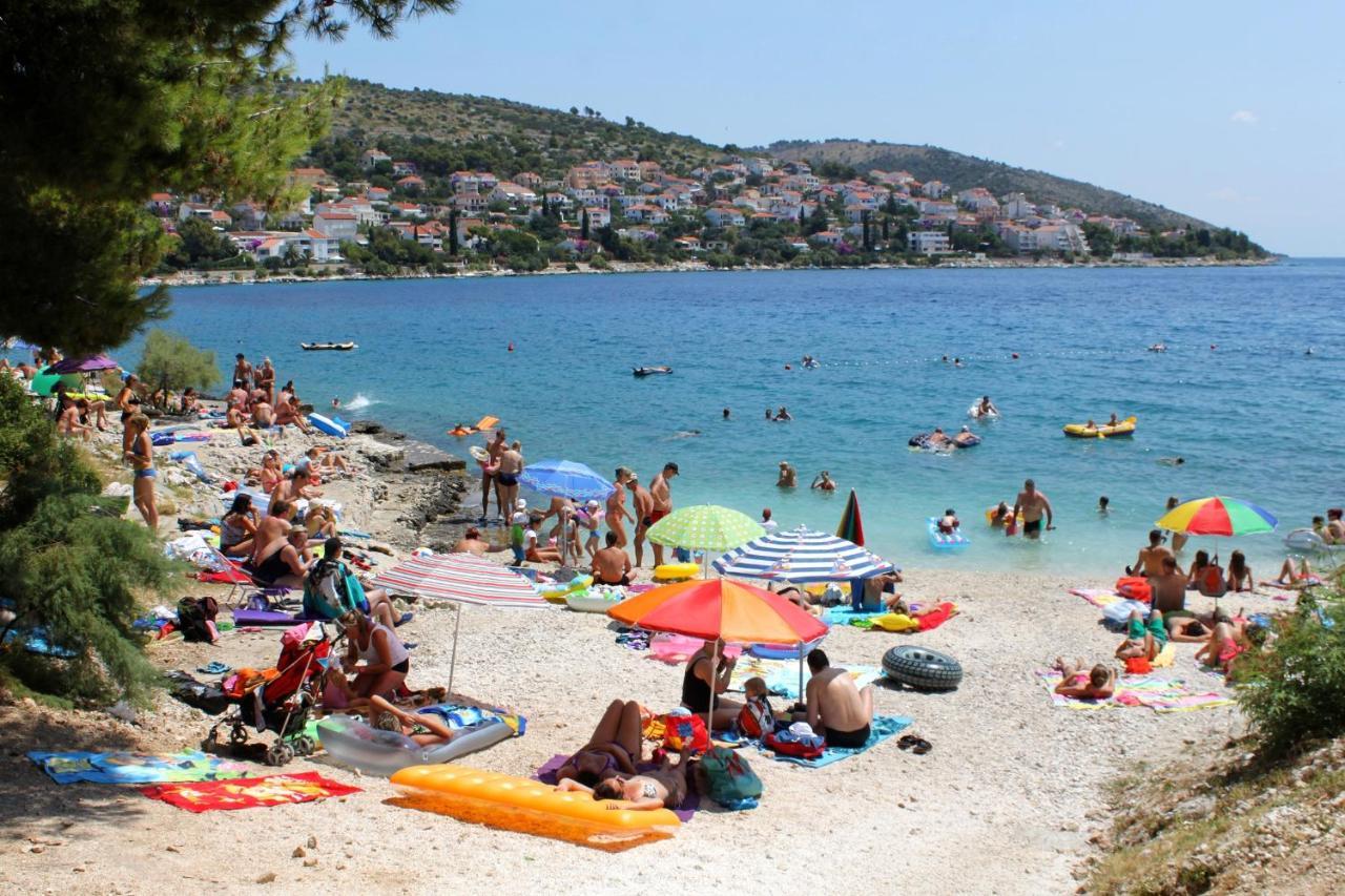Apartments By The Sea Mavarstica, Ciovo - 2043 Trogir Exterior photo